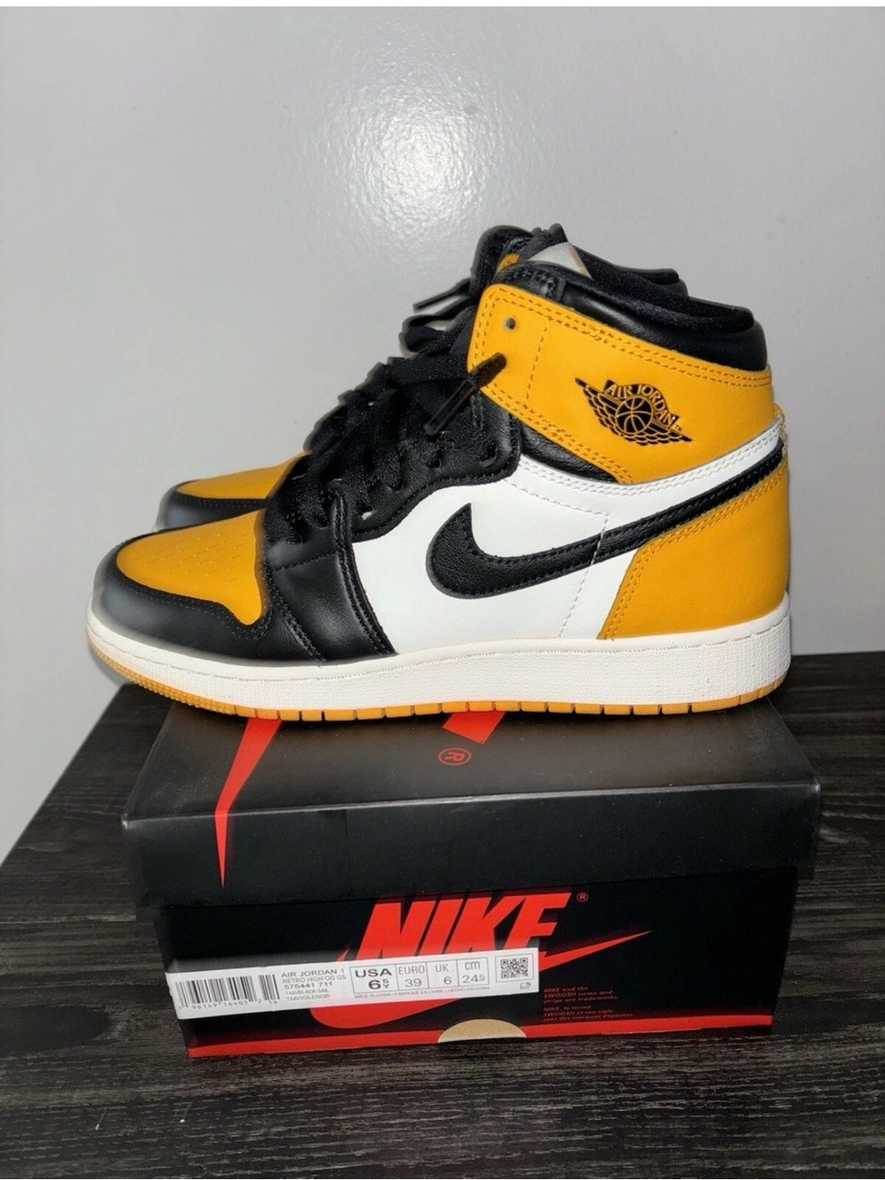 Nike Kids' Air Jordan 1 Mid - Black White Yellow